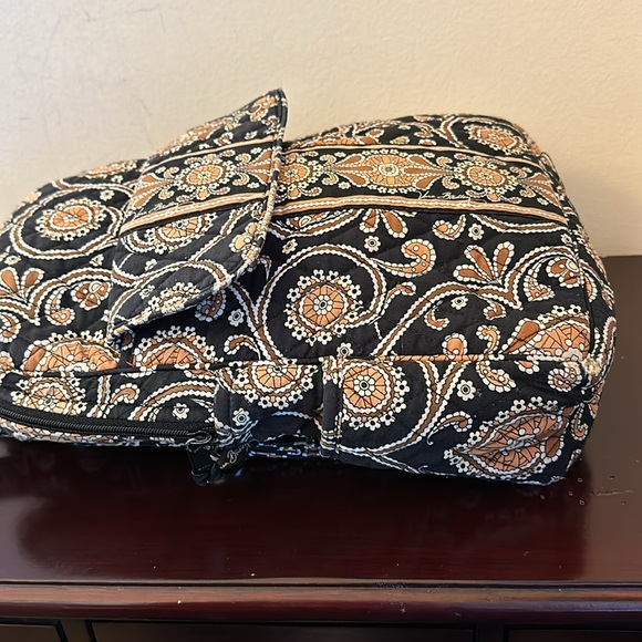 Vera Bradley small backpack . Fair condition - Picture 8 of 8